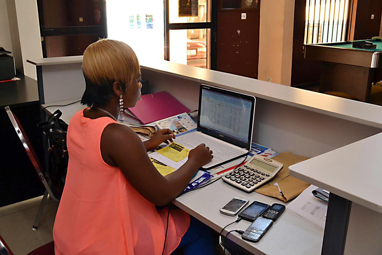 Hotel Saint-Jean Cotonou Extérieur photo